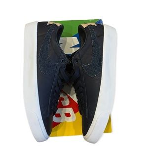 Nike SB Zoom Blazer Low GT Navy Blue Size 10.5